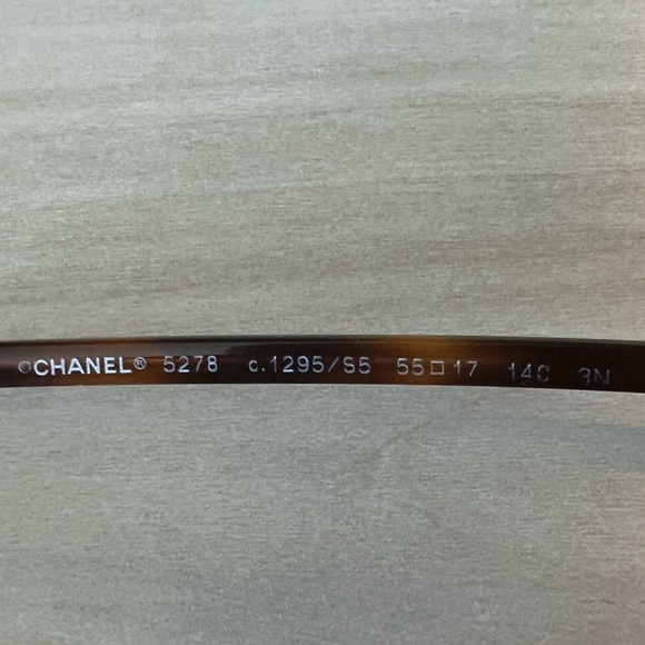 Women Chanel Sunglasses - Picture 7 of 7